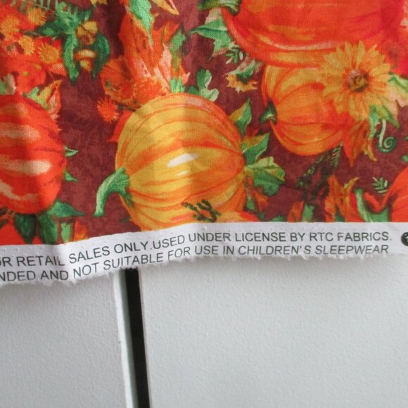 Fall Pumpkin & Leaves Fabric By Paul Brent RTC Hello Fall Halloween 44" Wide - Picture 4 of 4